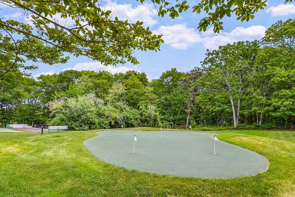 Riverhead Landing Senior Apartments